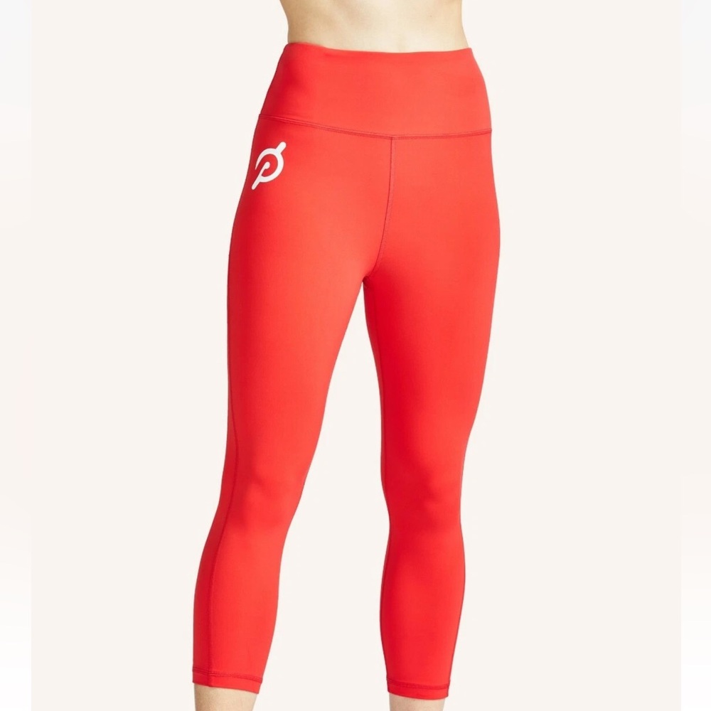 PELOTON London Red Sport Capri Size‎ Medium